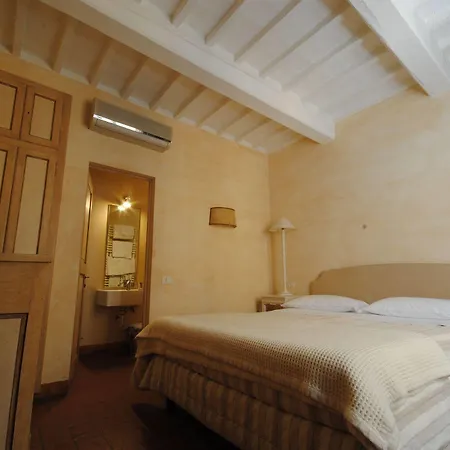 Le Gelosie Guest house Cortona